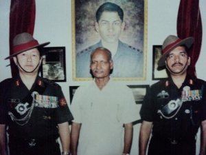 Lalit Rai Colonel retd Lalit Rai VrC Gorkha WAR Hero of Kargil in 1999