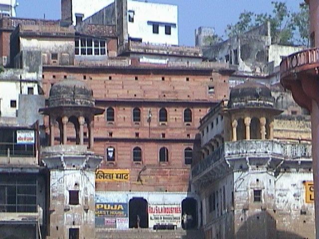 Lalita Ghat FileLalita Palace Lalita Ghat VaranasiJPG Wikimedia Commons
