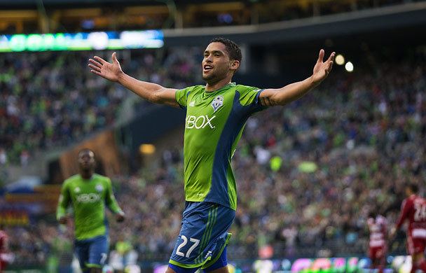 Lamar Neagle Sounders sign Lamar Neagle a Federal Way native to