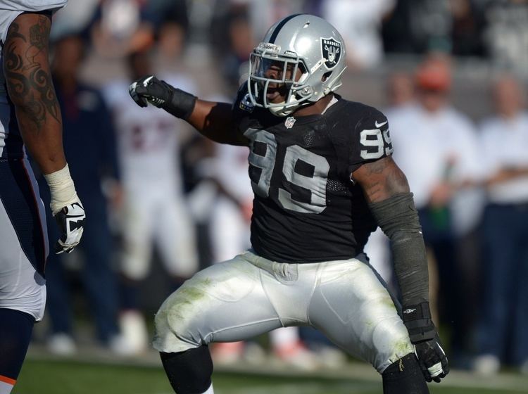 Lamarr Houston Bears agree to terms with former Raiders DE Lamarr Houston