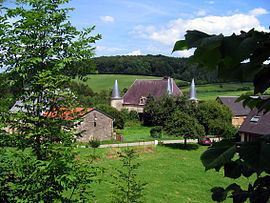 Élan, Ardennes httpsuploadwikimediaorgwikipediacommonsthu