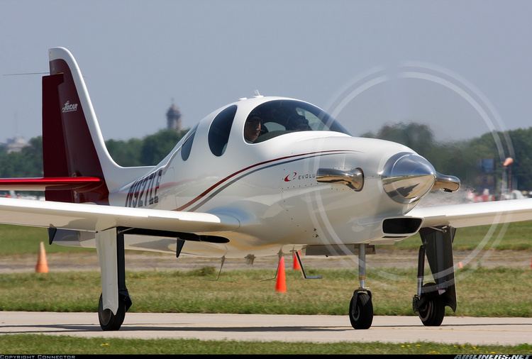 Lancair Evolution The Lycomingpowered Lancair Evolution turns in turboprop