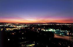 Lancaster, California httpsuploadwikimediaorgwikipediacommonsthu