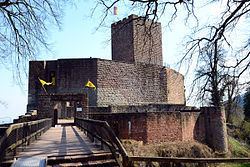 Landeck Castle (Palatinate) httpsuploadwikimediaorgwikipediacommonsthu