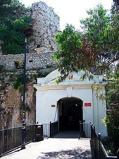 Landport (Gibraltar) httpsuploadwikimediaorgwikipediacommonsthu