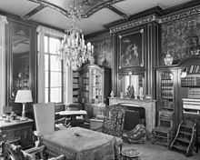 Lange Voorhout Palace httpsuploadwikimediaorgwikipediacommonsthu