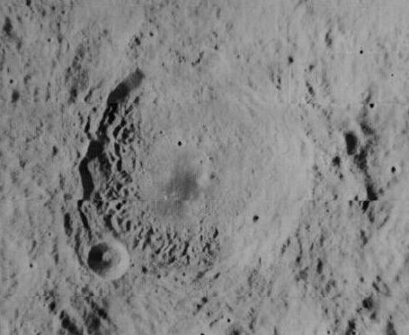 Langemak (crater)