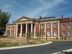 Langley Park, Maryland httpsuploadwikimediaorgwikipediacommonsthu
