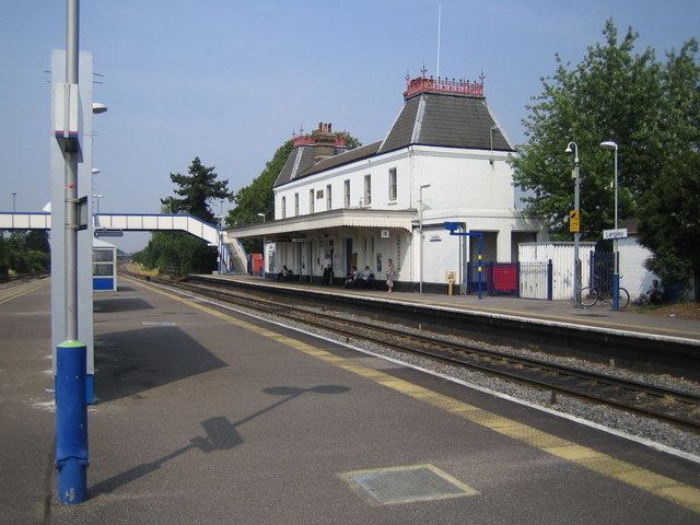 Langley railway station
