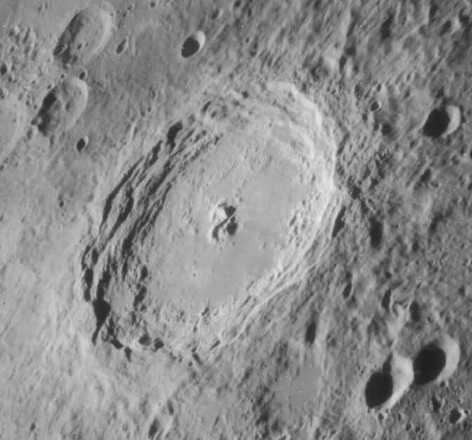 Langrenus (crater)