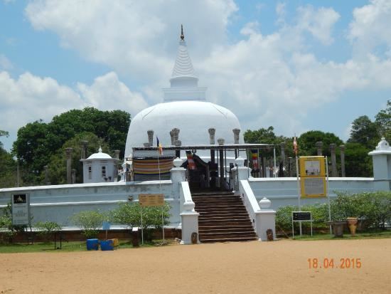 Lankarama Stupa Picture of Lankarama Sthupa Anuradhapura TripAdvisor