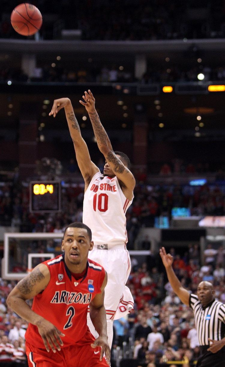 LaQuinton Ross Dramatic 3pointer by LaQuinton Ross propels Ohio State