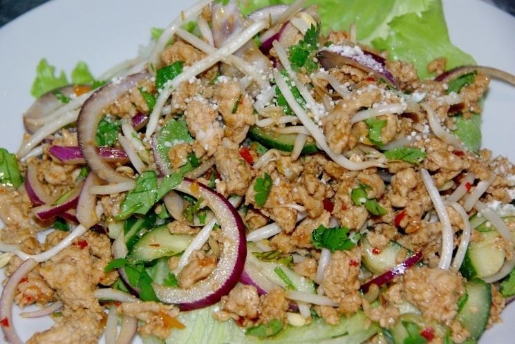 Larb Recipe Thai Spicy Ground Chicken and Toasted Rice 39Larb Gai