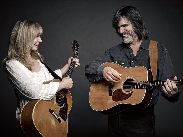 Larry Campbell (musician) Larry Campbell and Teresa Williams 21717 Narrows Center for the Arts