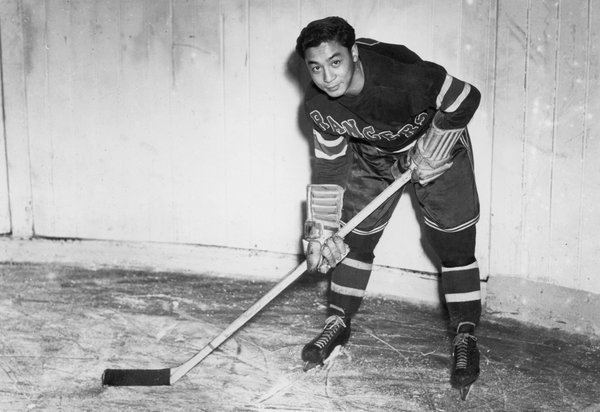 Larry Kwong Larry Kwong39s Shift for Rangers in 194748 Broke a Barrier