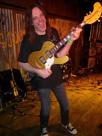 Larry Miller (guitarist) Get Ready to ROCK Feature about blues rock guitarist Larry Miller