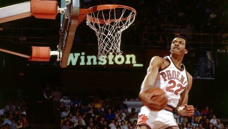 Davenport Sports Network - 🏀🎂On February 12, 1959 Larry Nance, Sr. was  born in Anderson, South Carolina. After graduating from McDuffie High  School, Nance played for the Clemson Tigers from 1977 to