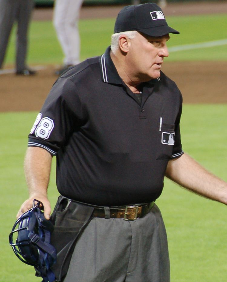 Larry Young (umpire) Larry Young umpire Wikipedia