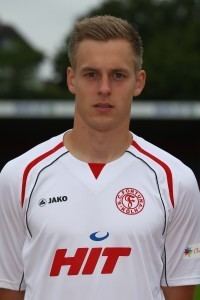 Lars Bender (footballer, born 1988) wwwfupanetfupaimagesphotobiglarsbender260