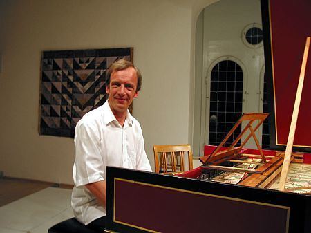 Lars Ulrik Mortensen Lars Ulrik Mortensen Harpsichord Conductor Short
