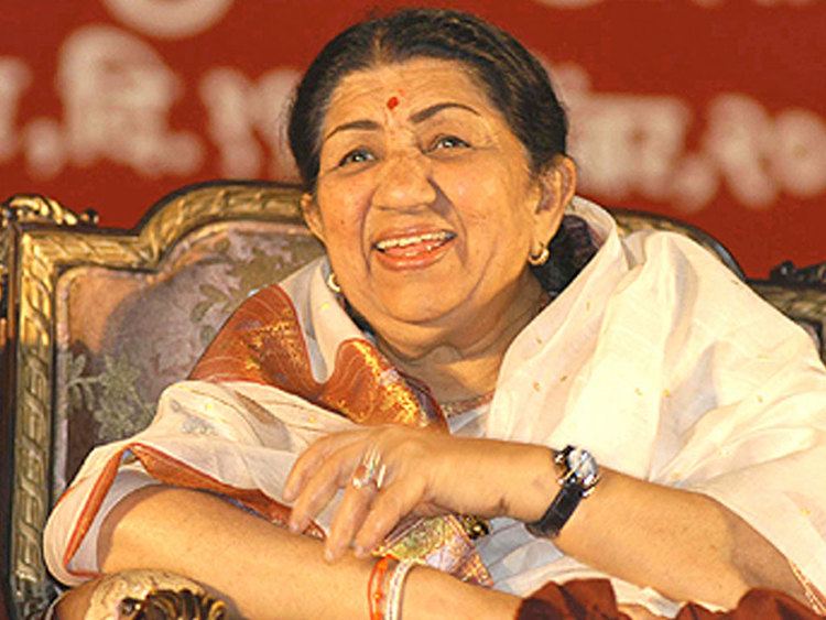 Lata Mangeshkar Lata Mangeshkar praises talent of 39Indian Idol Junior