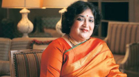 Latha Rajinikanth Meet Rajinikanth39s biggest fan wife Latha Rajinikanth