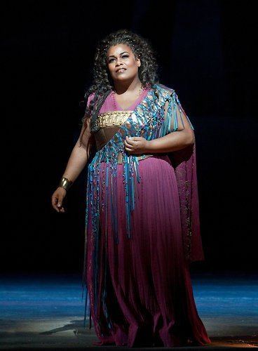 Latonia Moore Latonia Moore Steps In to 39Aida39 at the Metropolitan Opera