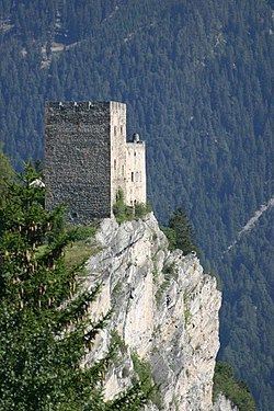 Laudegg Castle httpsuploadwikimediaorgwikipediacommonsthu