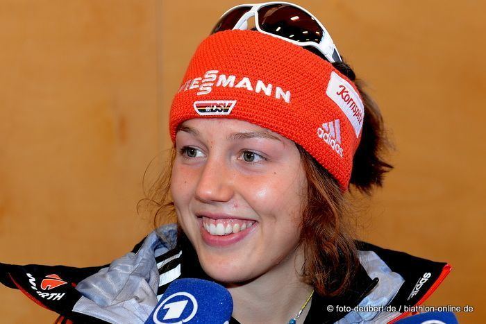 Laura Dahlmeier Laura Dahlmeier muss Trainingspause einlegen biathlon