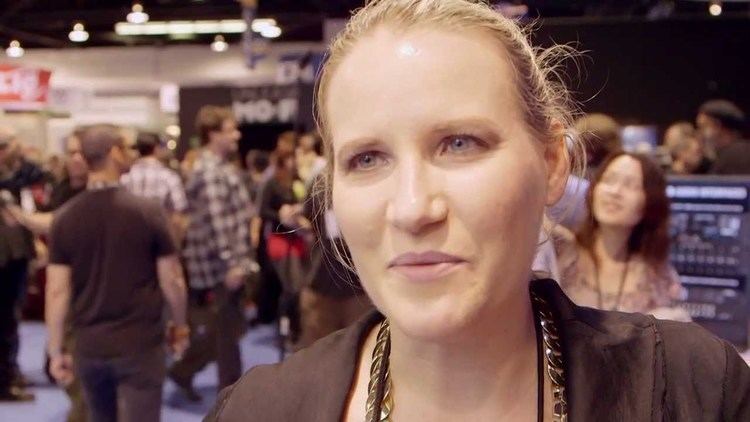 Laura Escudé MOTU at NAMM 2014 Laura Escud aka Alluxe interview YouTube