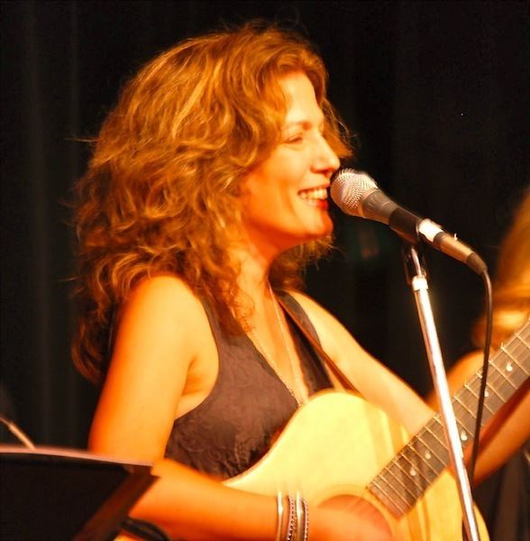 Laura Hall (musician) laura hall Monterey iMPRoV