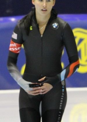 Lauren Cholewinski Lauren Cholewinski Sochi 2014 Speedskater 02 GotCeleb