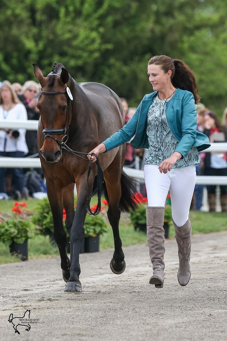 Lauren Kieffer Lauren Kieffer39s Veronica Named Equis Best Presented Horse at Rolex