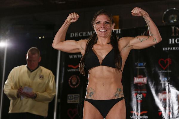 Lauren Murphy Lucky Lauren Murphy talks boring opponents fighter pay and future