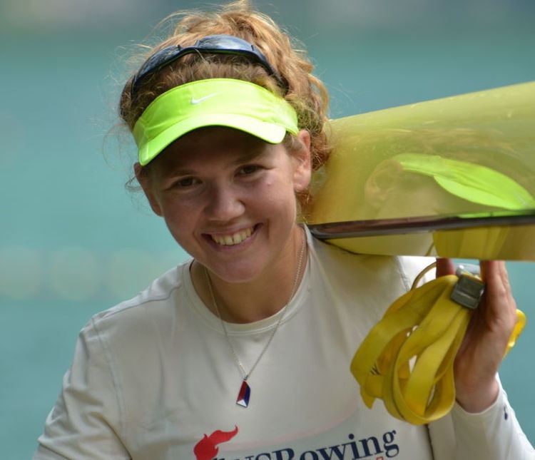 Lauren Schmetterling Olympics Moorestowns Lauren Schmetterling rowing toward Olympic