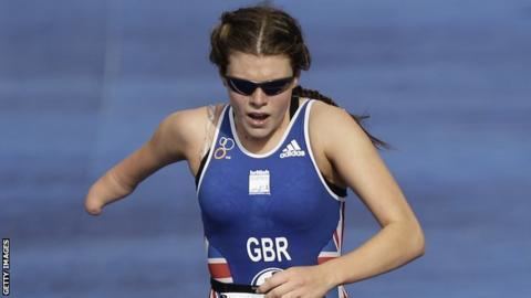 Lauren Steadman Paratriathlon Lauren Steadman beats Faye McClelland in London BBC