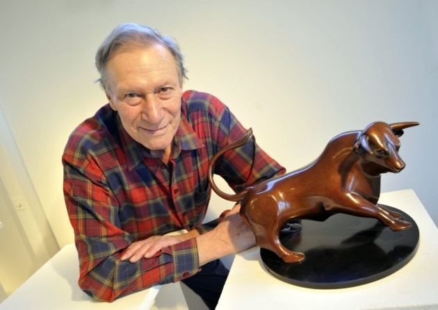 Laurence Broderick Cambridgeshire sculptor39s Bullring Bull named in top 10