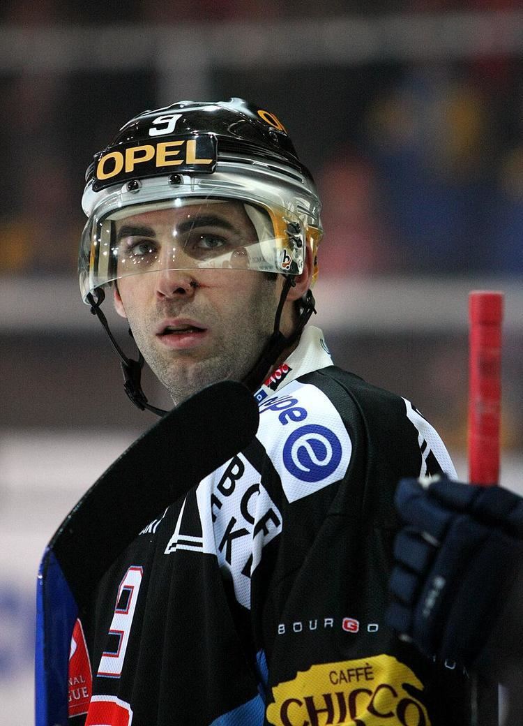 Laurent Meunier wwwplanetehockeycomimagesUpspawMeunierMFjpg