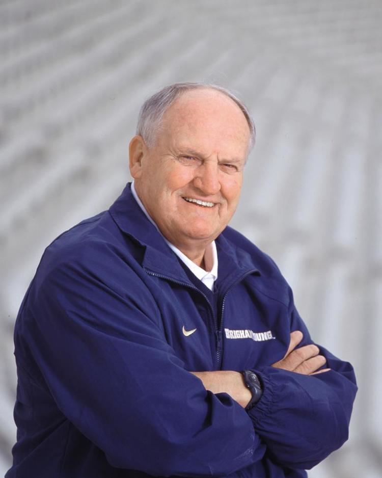 LaVell Edwards LaVell Edwards passes away at the age of 86 BYU Cougar Club