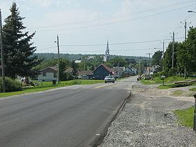 L'Avenir, Quebec httpsuploadwikimediaorgwikipediacommonsthu