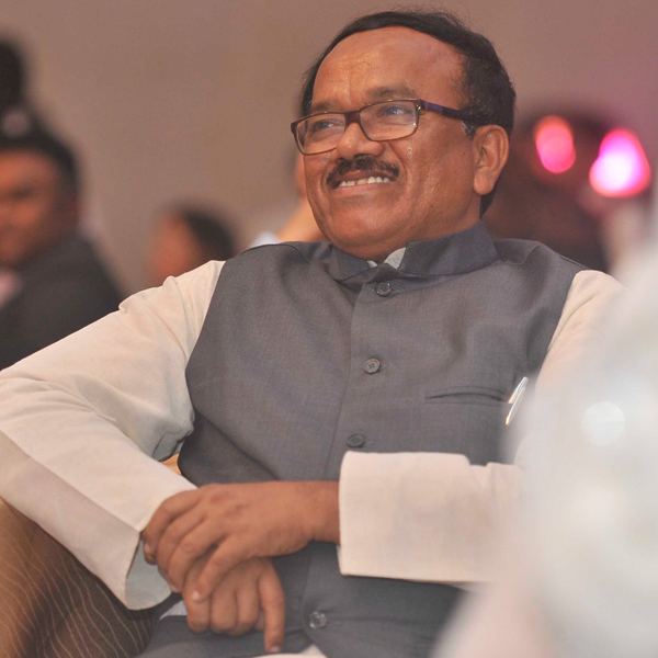 Laxmikant Parsekar staticdnaindiacomsitesdefaultfiles20150820