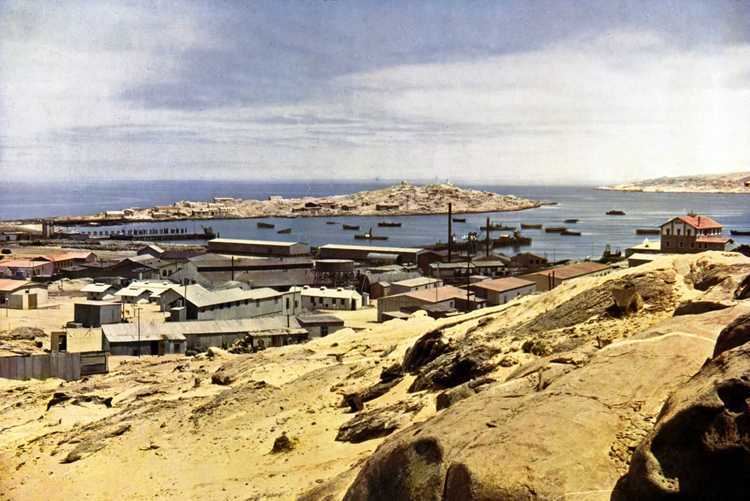 Lüderitz Bay httpsuploadwikimediaorgwikipediade11fLd
