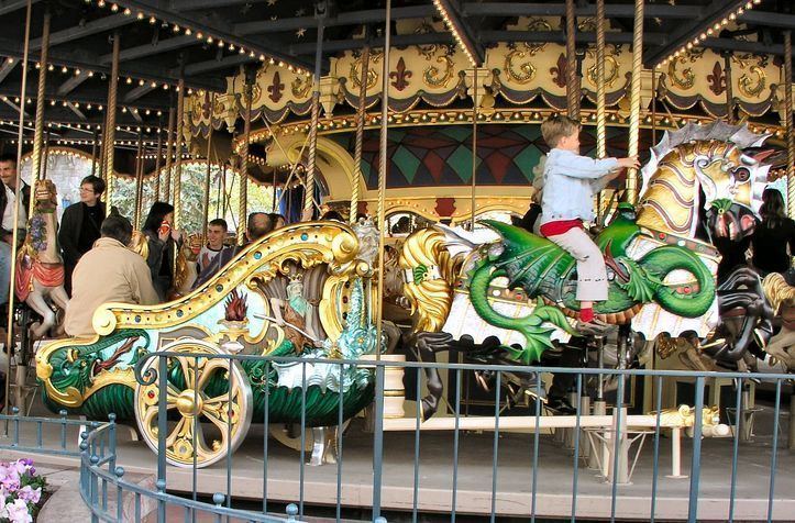Le Carrousel de Lancelot National Carousel Association Le Carrousel de Lancelot Serpent