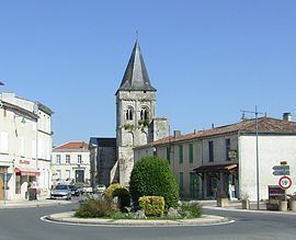 Le Gua, Charente-Maritime httpsuploadwikimediaorgwikipediacommonsthu