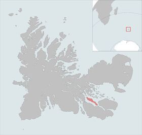 Île Longue (Kerguelen Islands) httpsuploadwikimediaorgwikipediacommonsthu
