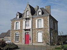 Le Mesnil-Ozenne httpsuploadwikimediaorgwikipediacommonsthu