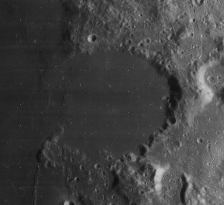 Le Monnier (crater)