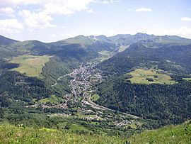 Le Mont-Dore (France) httpsuploadwikimediaorgwikipediacommonsthu