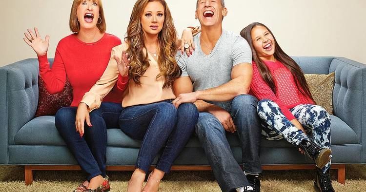 Leah Remini: It's All Relative Leah Remini39s Reality Show Gets Season 2 at TLC Us Weekly