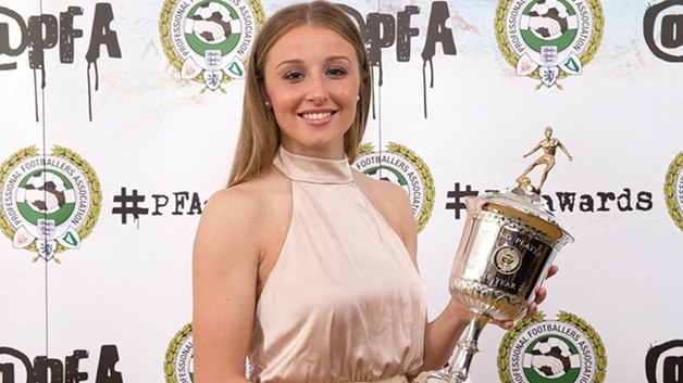 Leah Williamson PFA Women39s Young Player of the Year Leah Williamson